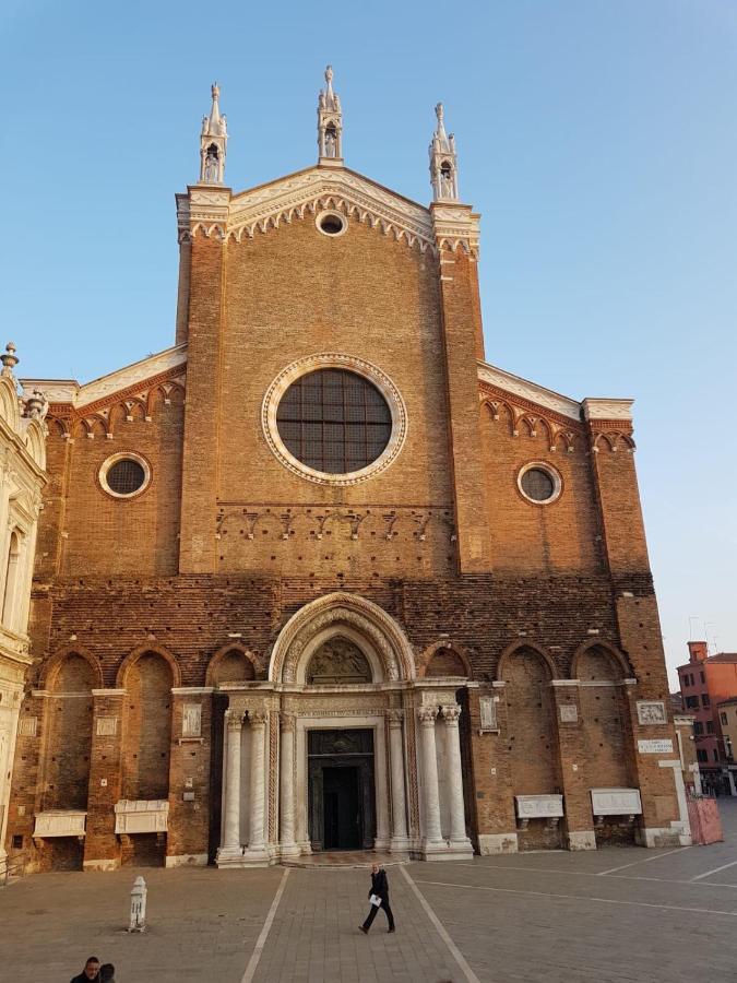 Residenza Emilia Apartment Venesia Bagian luar foto